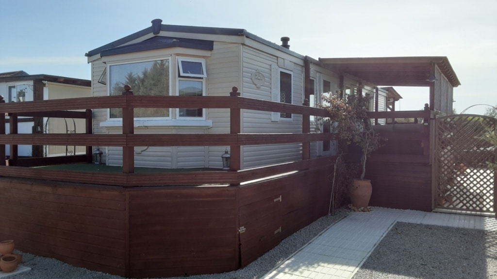 68LP Atlas Solitaire mobile home in Spain image 2